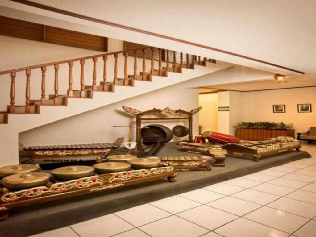 Paniisan Hotel Bandung Buitenkant foto