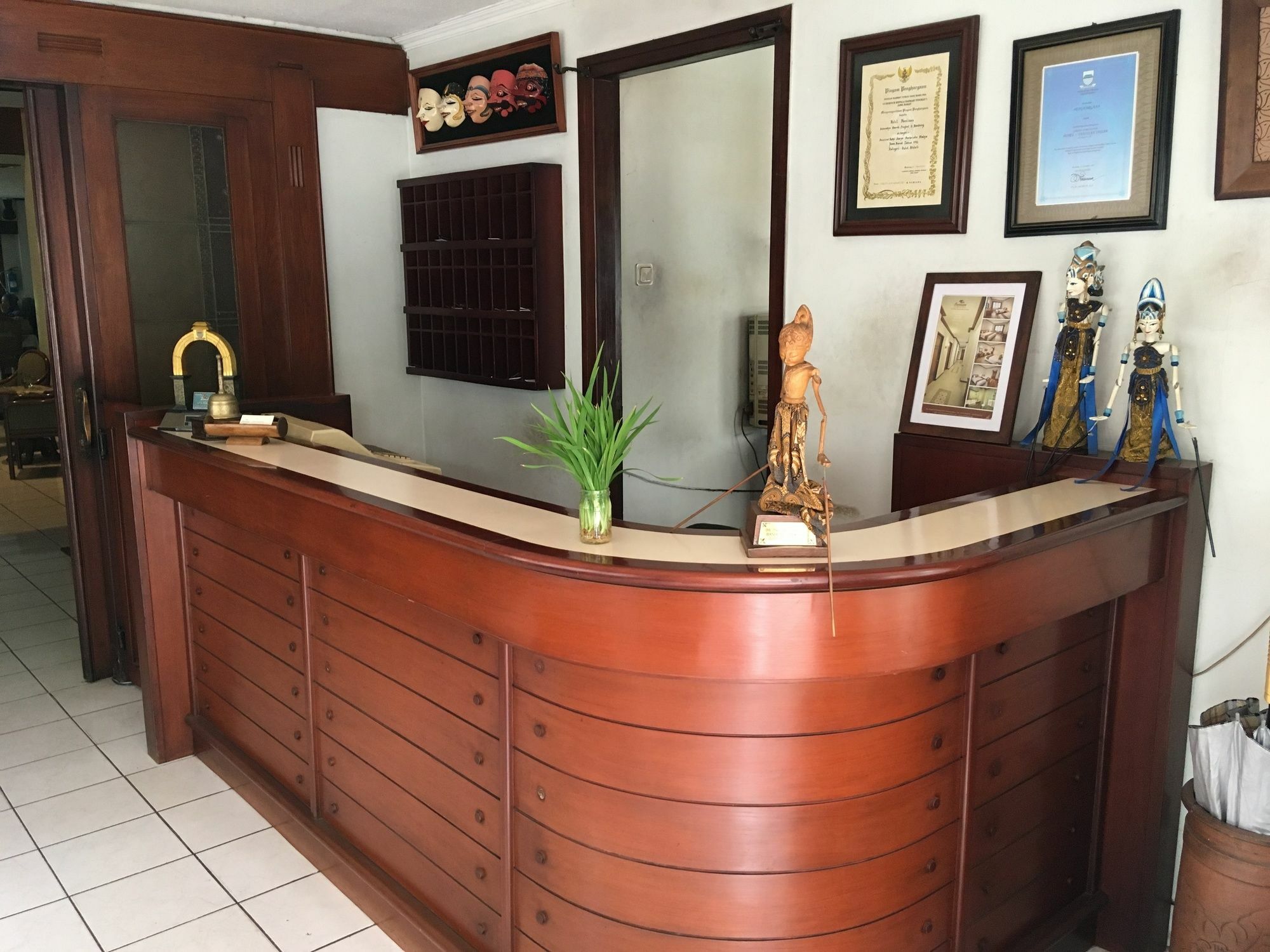 Paniisan Hotel Bandung Buitenkant foto